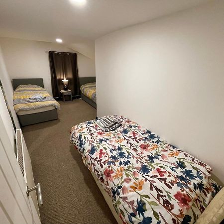 2 Bedroom Cottage Gloucester City Center Eksteriør bilde
