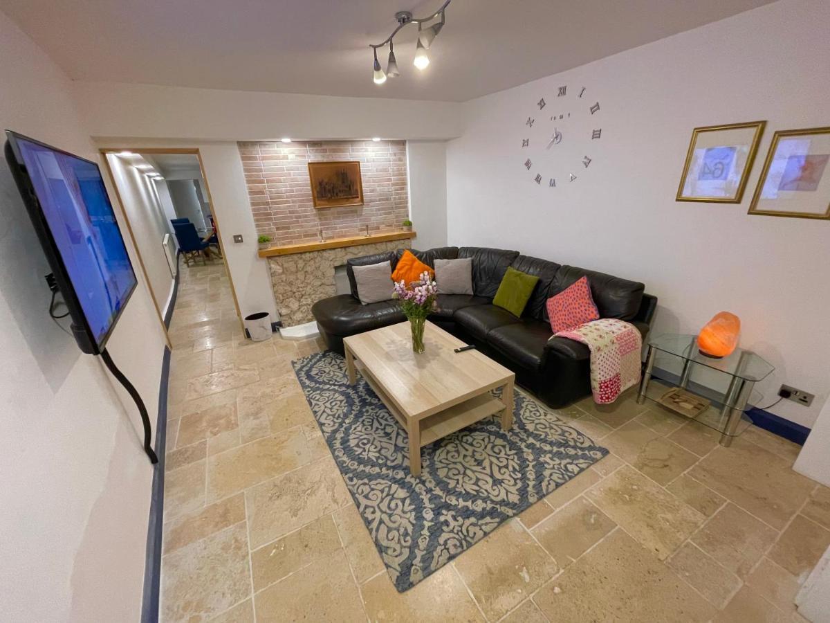 2 Bedroom Cottage Gloucester City Center Eksteriør bilde